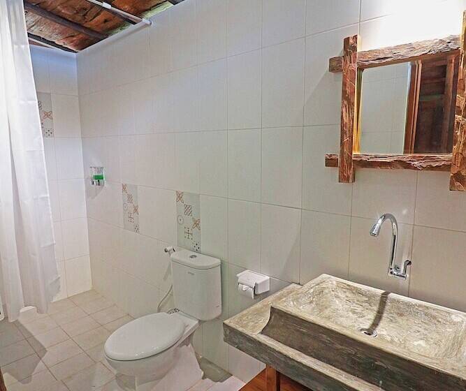 پانسیون Salim Beach Resort