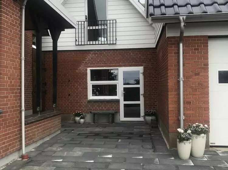 Aamiaismajoitus (B&B) Hilmors Overnatning