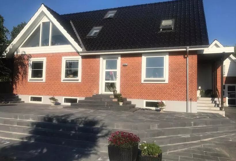 Aamiaismajoitus (B&B) Hilmors Overnatning