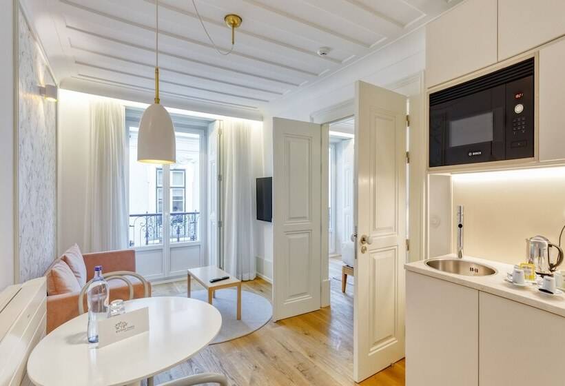 Boutique Chiado Suites
