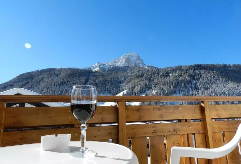 Garni Hotel Mezdi