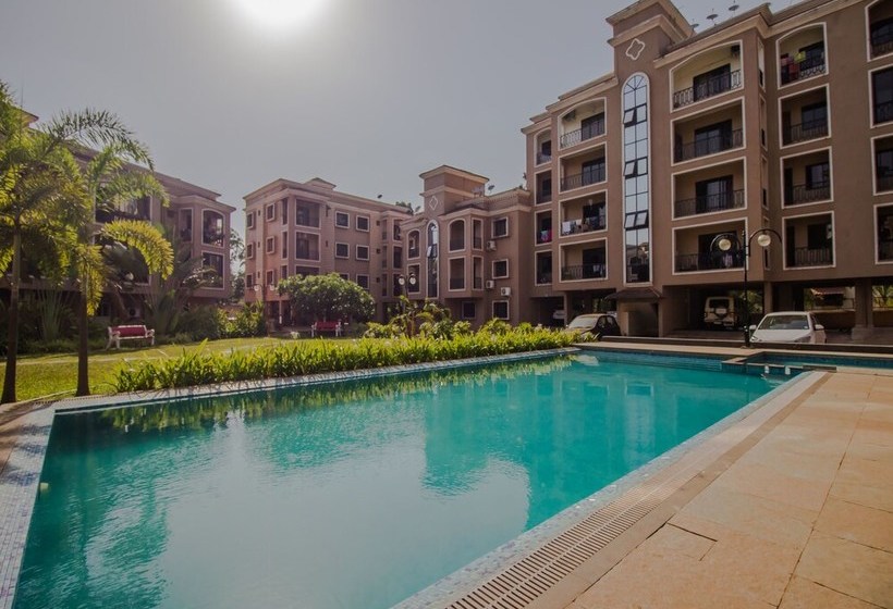 Home Luxurious 2bhk By Oyo Rooms