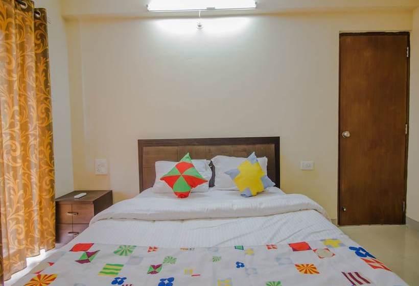 Home Luxurious 2bhk By Oyo Rooms