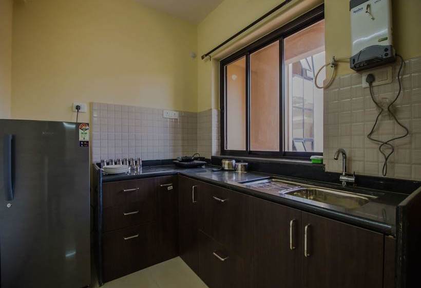 Home Luxurious 2bhk By Oyo Rooms