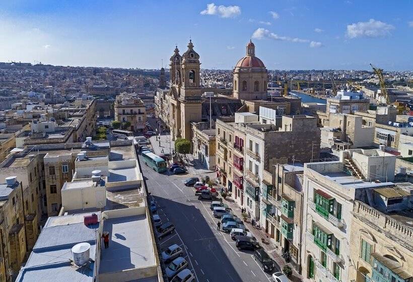 مسافرخانه The Snop House