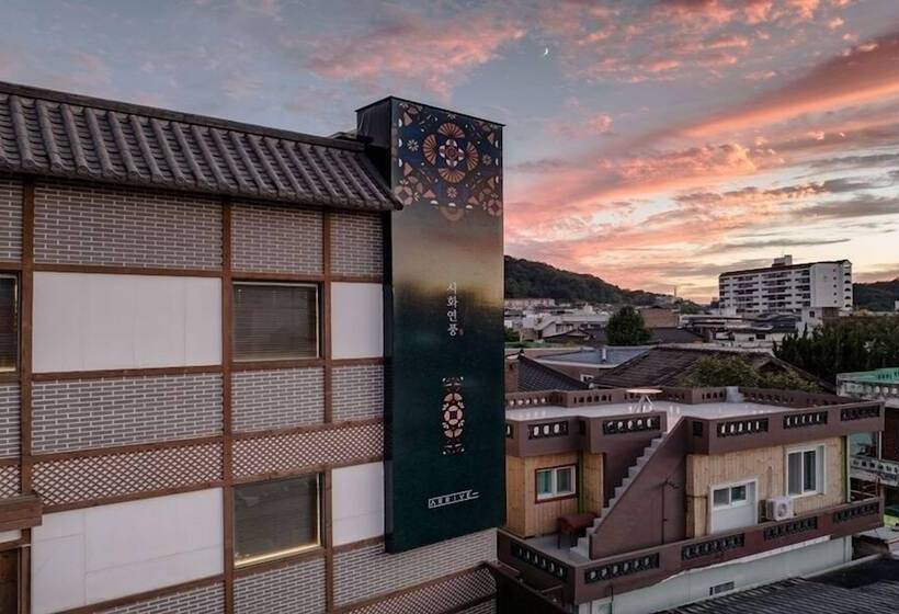 호텔 Arrive Jeonju Sihwayeonpung