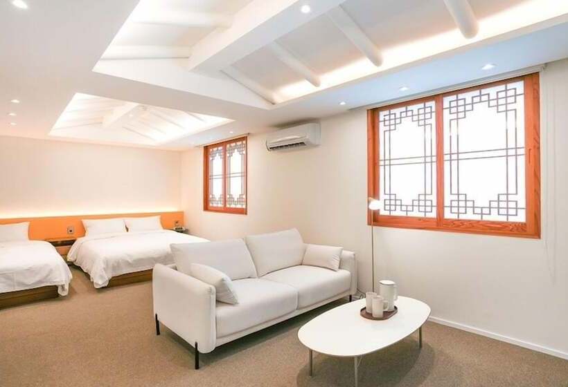 호텔 Arrive Jeonju Sihwayeonpung