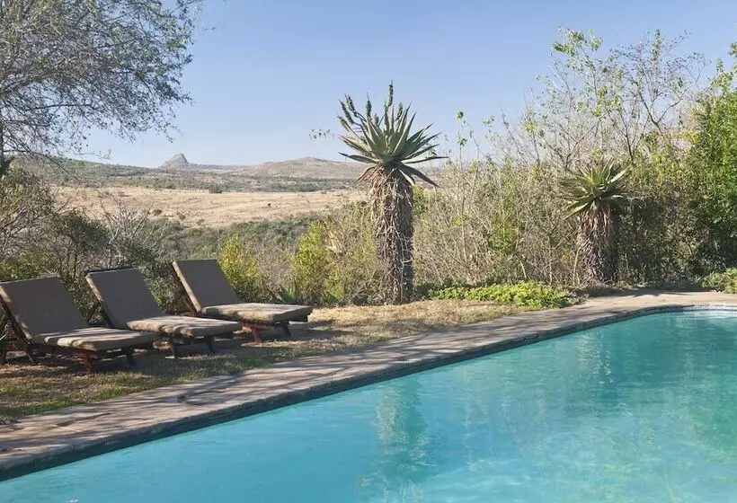 Hotelli Fugitives Drift Guest House