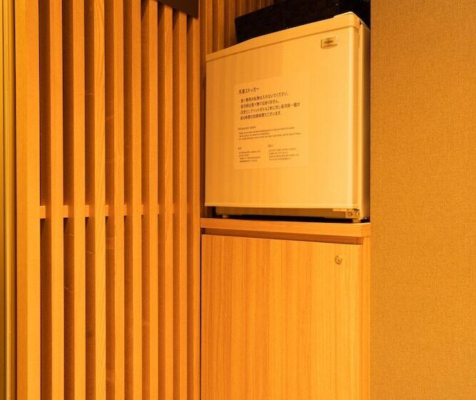 Hotel Global Cabin Yokohamachukagai