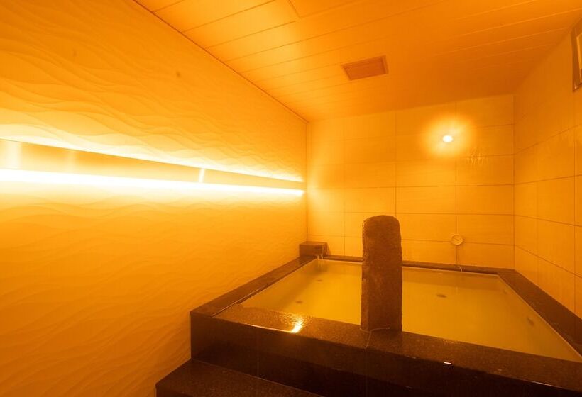 Hotel Global Cabin Yokohamachukagai