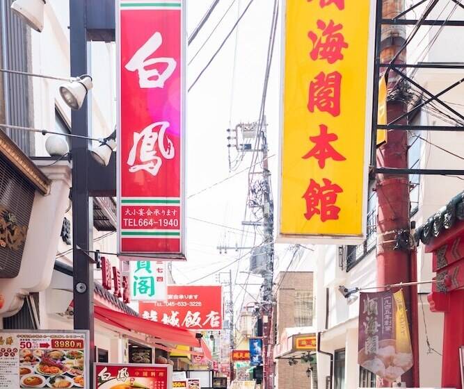 Hotel Global Cabin Yokohamachukagai