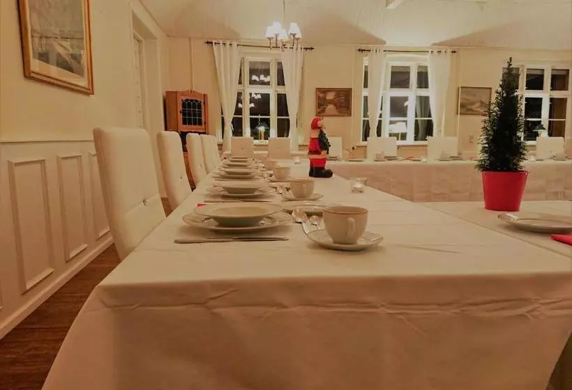 ホテル Gæstgivergården