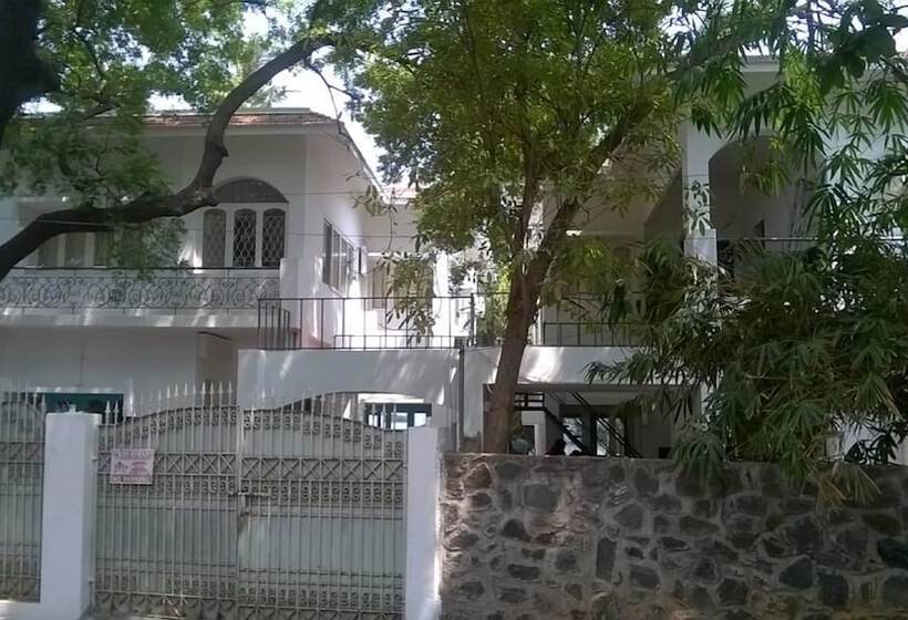 酒店 Ikhaya Artisanal Boutique House