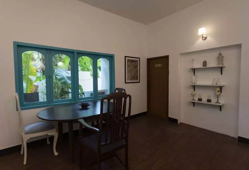 ホテル Ikhaya Artisanal Boutique House