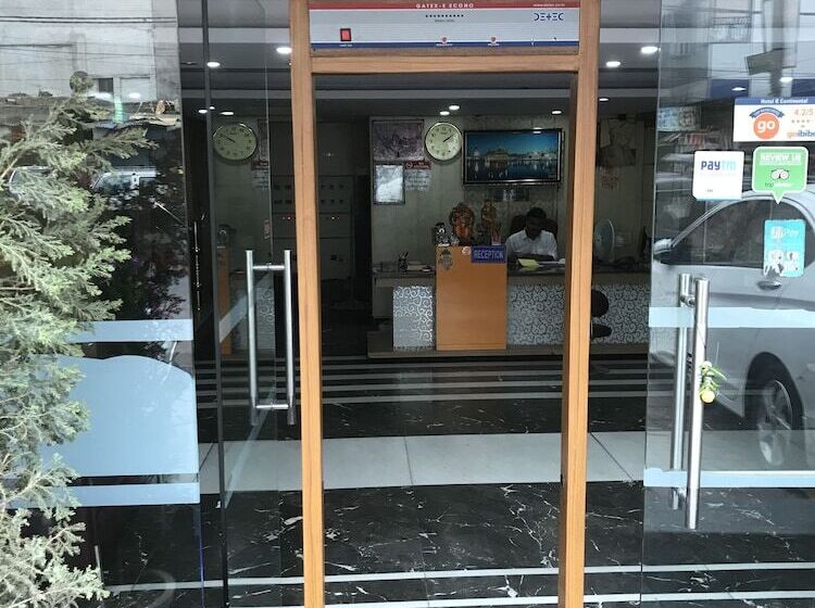 בית מלון כפרי R Continental