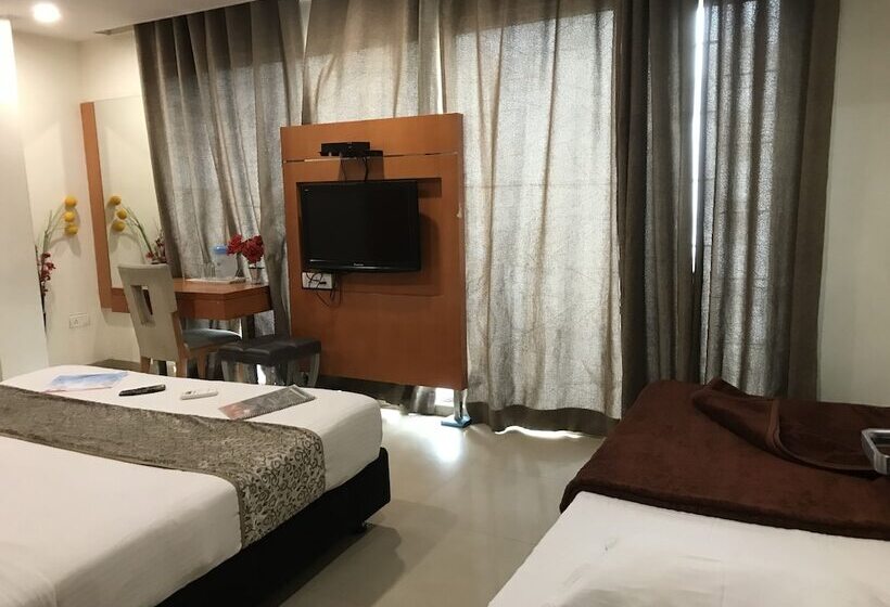 בית מלון כפרי R Continental