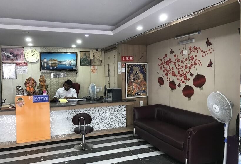 בית מלון כפרי R Continental