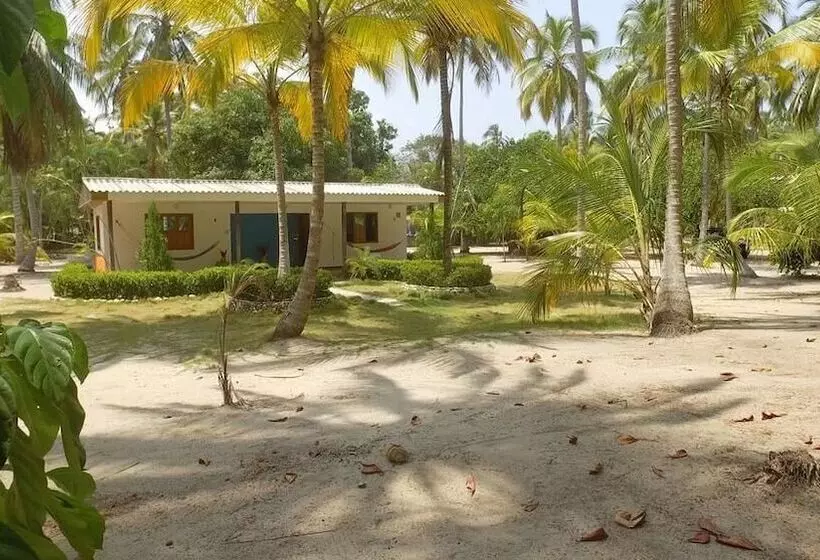 Hotelli Playa Mareygua Hostal