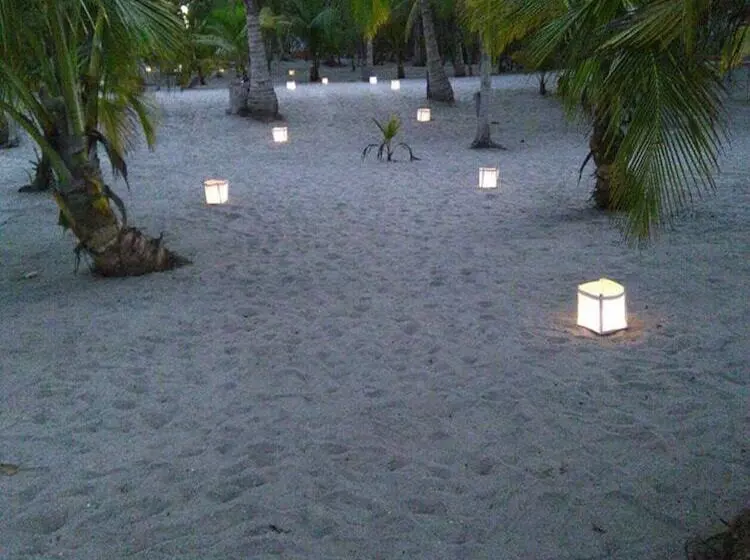 Hotelli Playa Mareygua Hostal