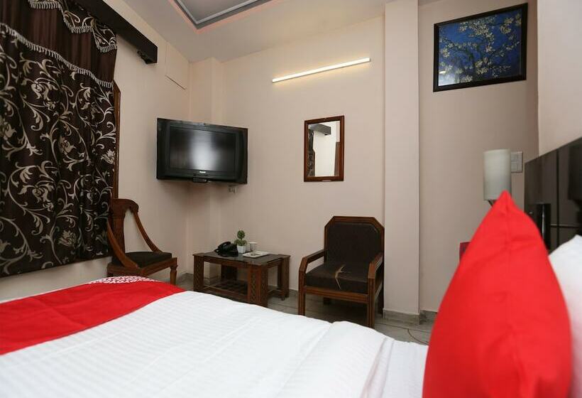 Hôtel Samrat By Oyo Rooms