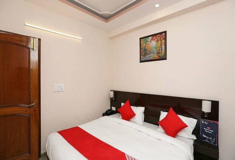 Hôtel Samrat By Oyo Rooms