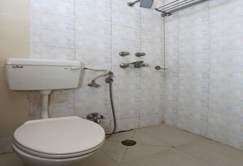 Hôtel Samrat By Oyo Rooms