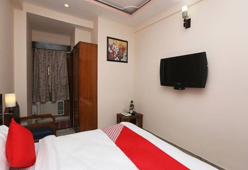 Hôtel Samrat By Oyo Rooms