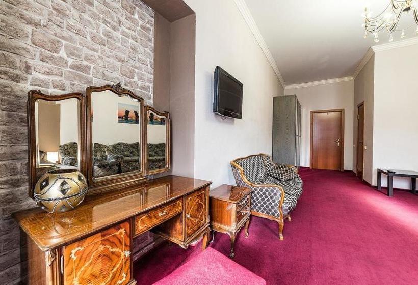 Minihotel Nevskiy 72