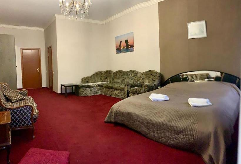 Minihotel Nevskiy 72