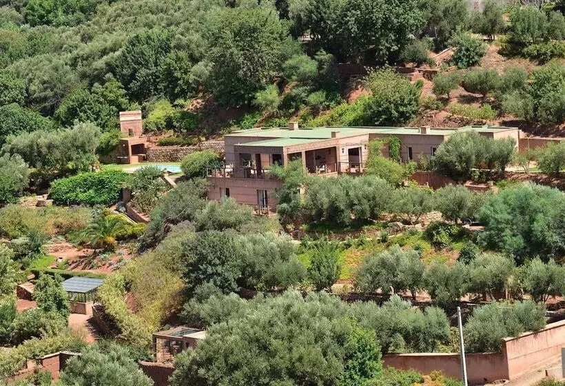 Majatalo Domaine La Source