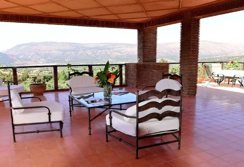 Majatalo Domaine La Source