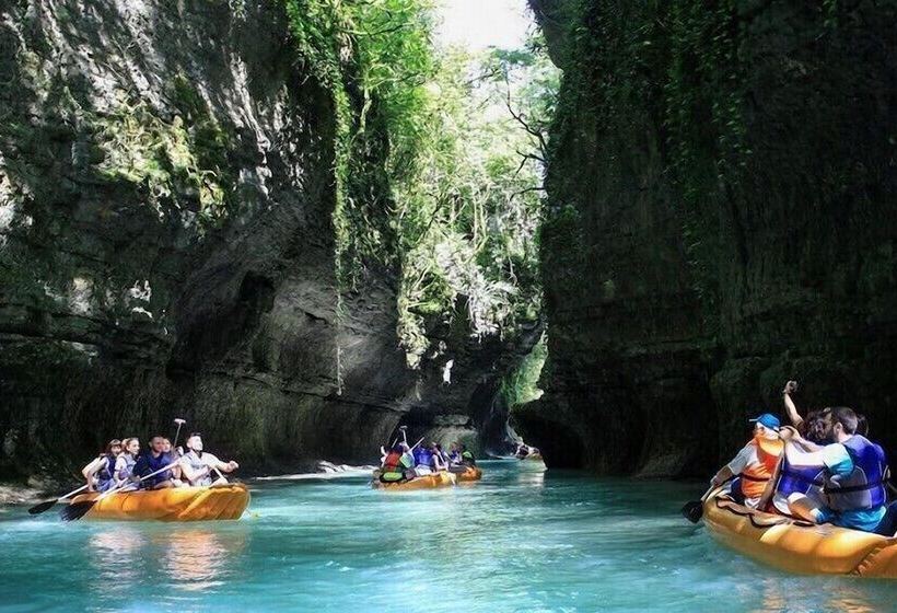 پانسیون Guest House Caucasus