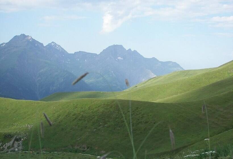 پانسیون Guest House Caucasus