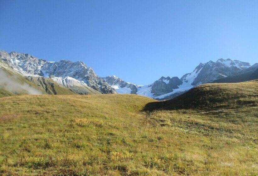 پانسیون Guest House Caucasus