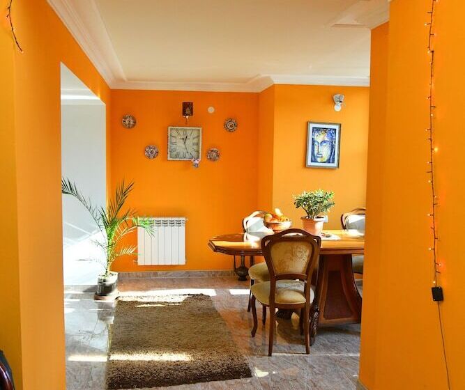 پانسیون Guest House Caucasus