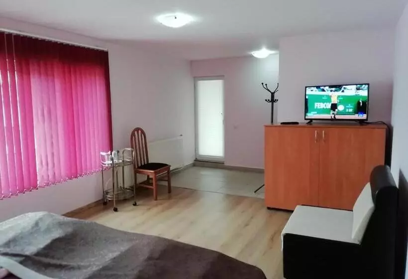 پانسیون Guest House Lila