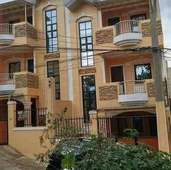 ペンション Mary Chiang Baguio Transient House