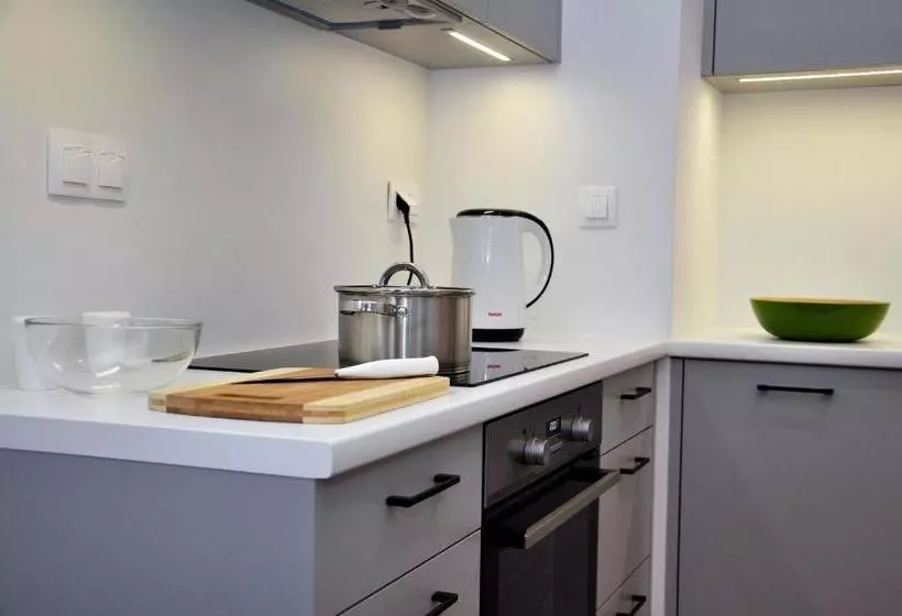 Prudentia Apartments Moko Residence