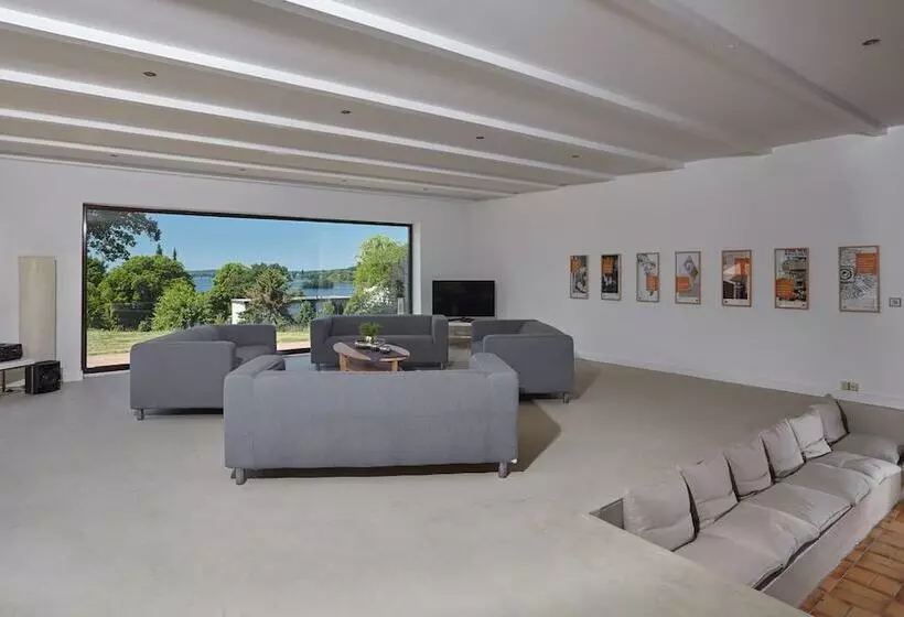 Haus Panoramic