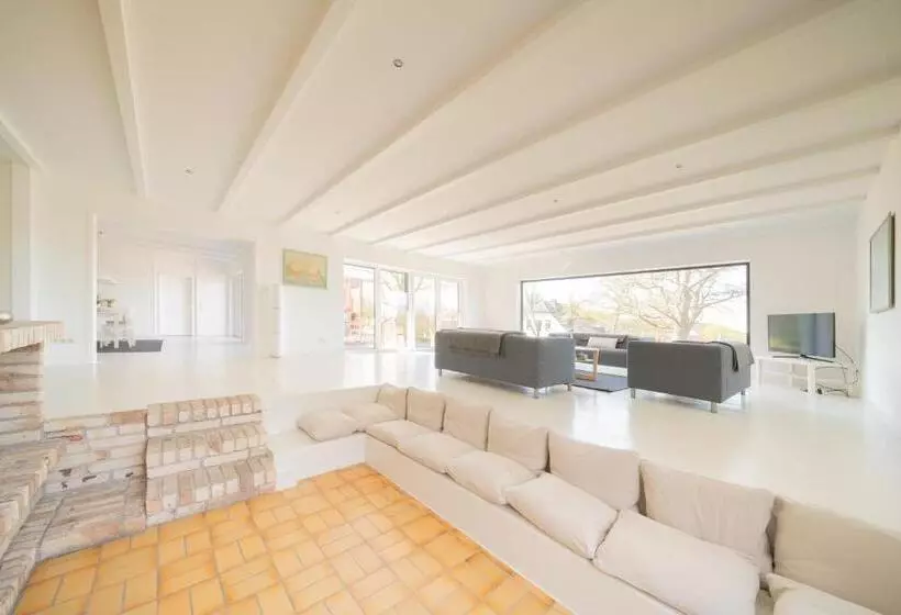 Haus Panoramic