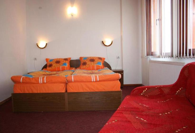 Aseva House Guest House