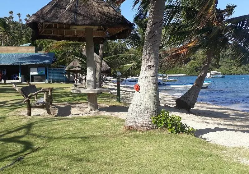Bahay Isla Inn Hostel Puerto Galera