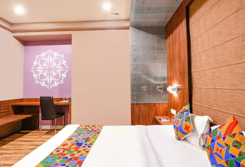 Fabhotel Arastu Plaza Nampally