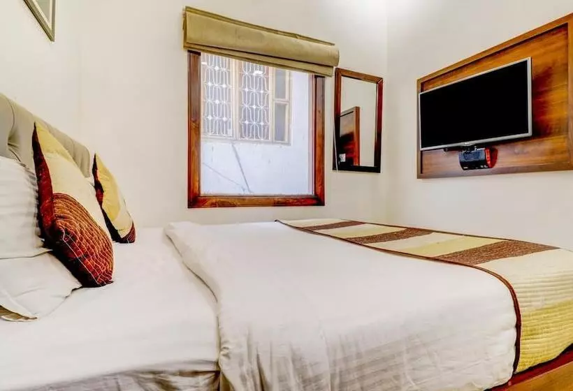 ホテル Ajmer Regency