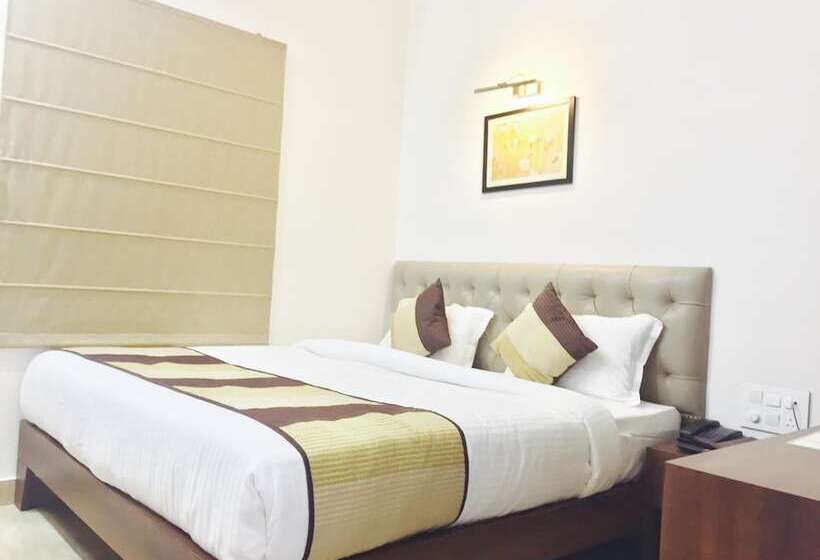 فندق Ajmer Regency