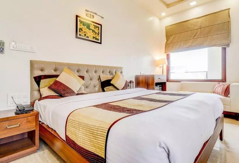 ホテル Ajmer Regency