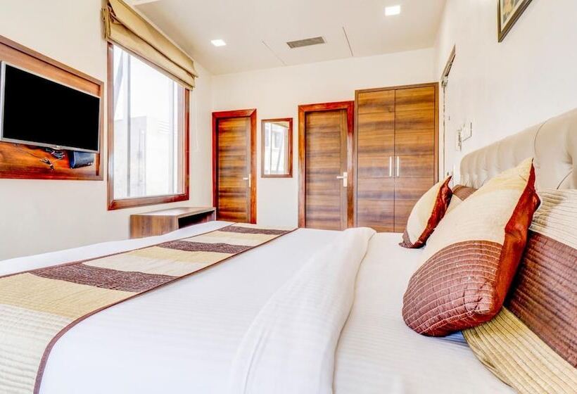 فندق Ajmer Regency