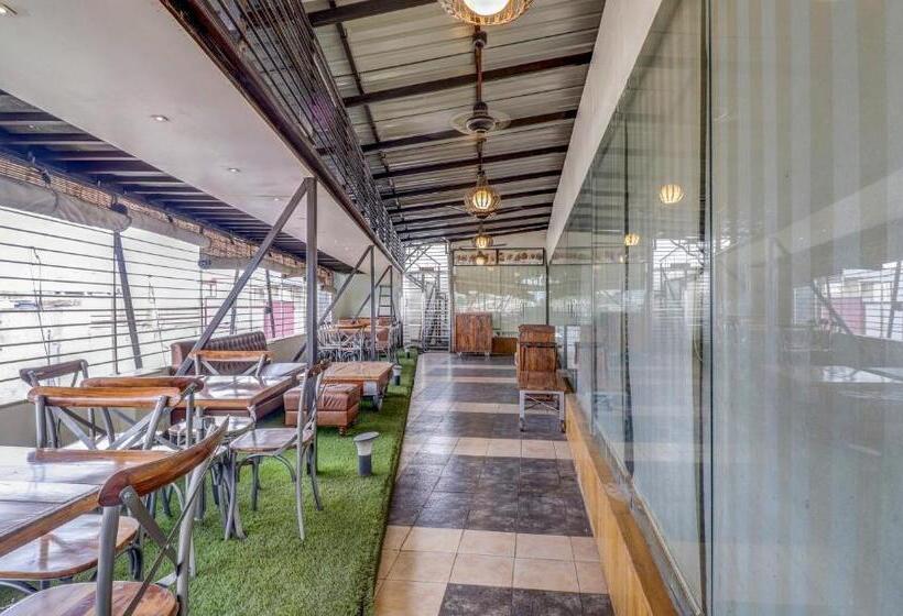 فندق Ajmer Regency