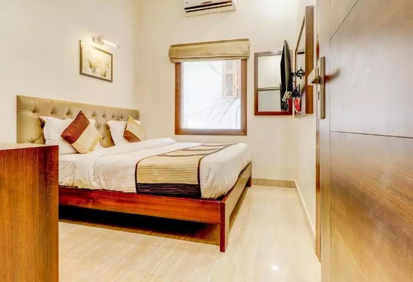 ホテル Ajmer Regency