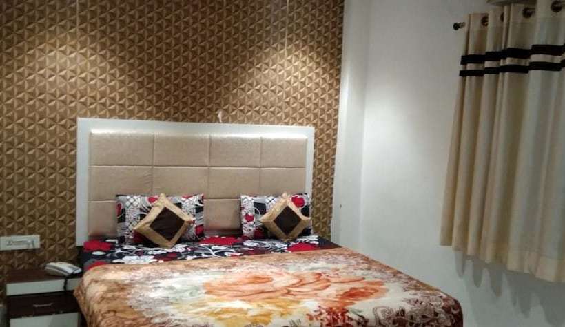 Отель Regency By Wb Inn